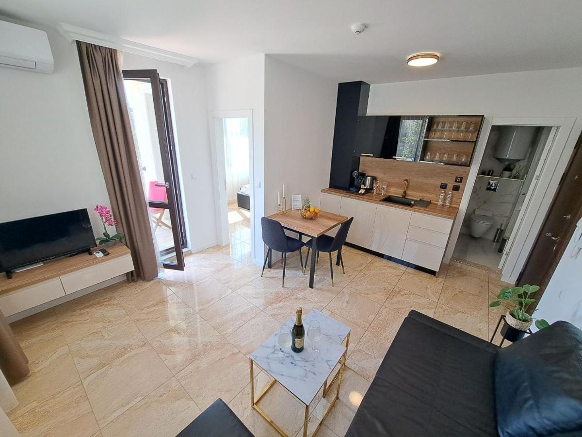 Onyx 2 Private Apartments Свети-Влас Экстерьер фото