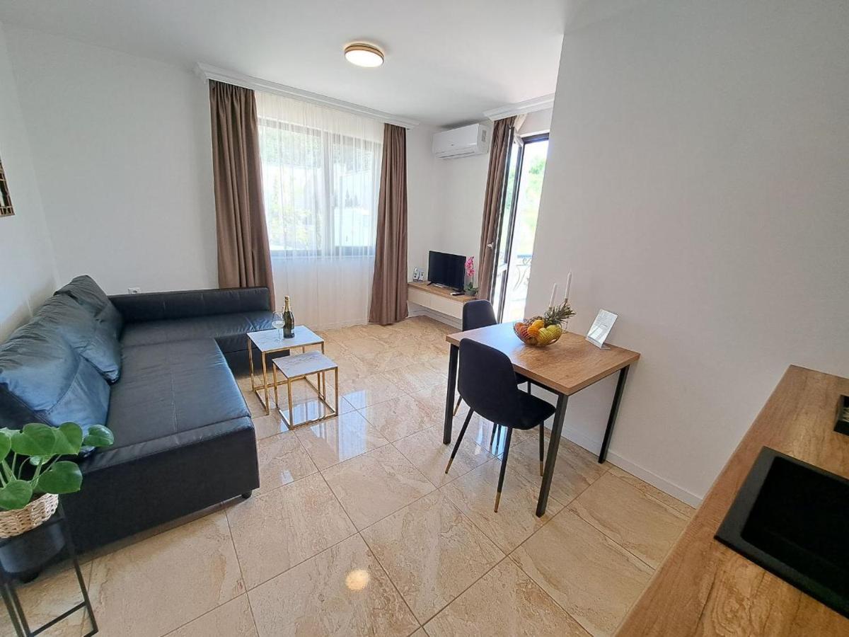 Onyx 2 Private Apartments Свети-Влас Экстерьер фото